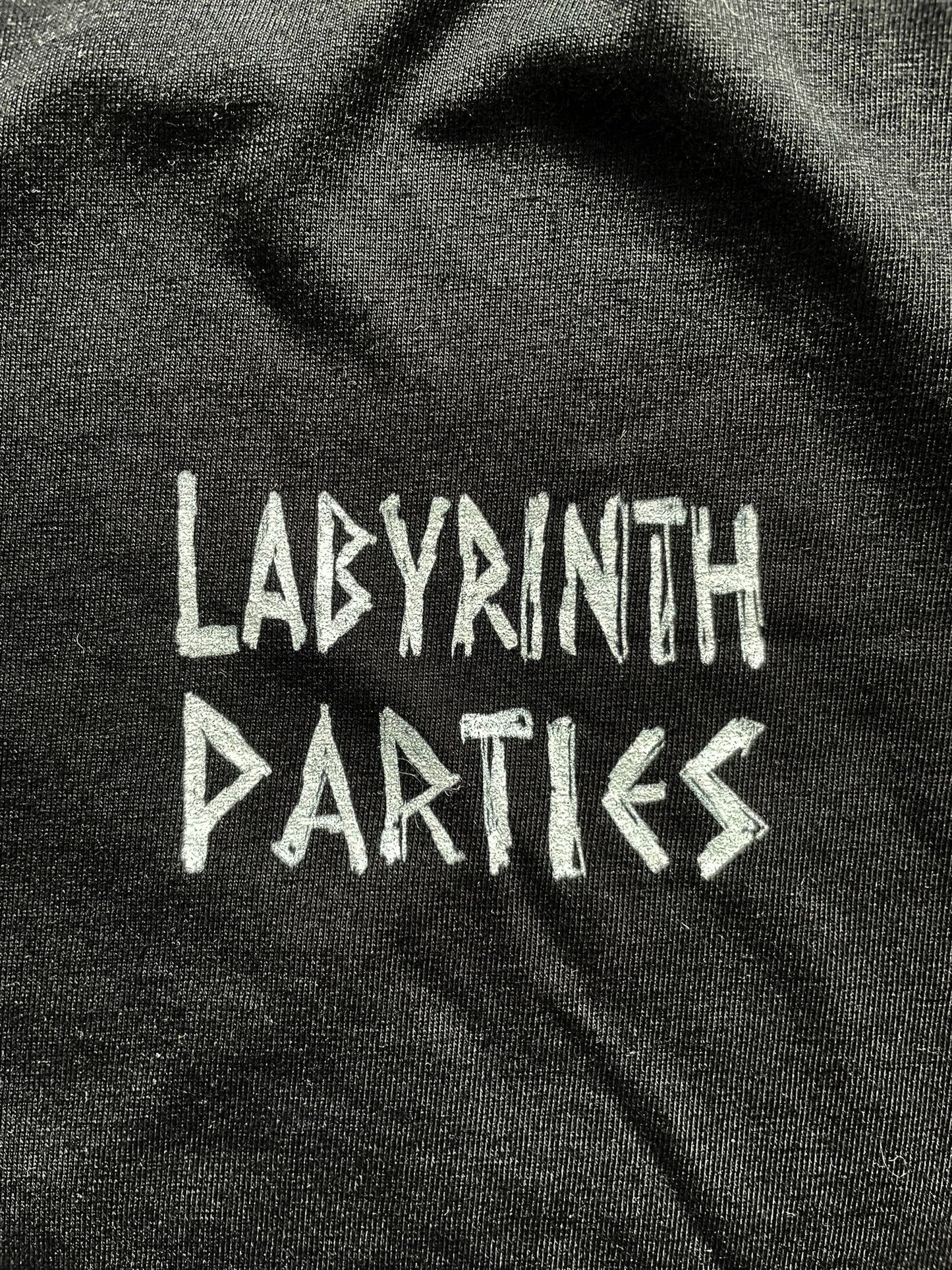 Kinky Labyrinth Parties Black Tee T-Shirt Logo Underworld Nasty Cow