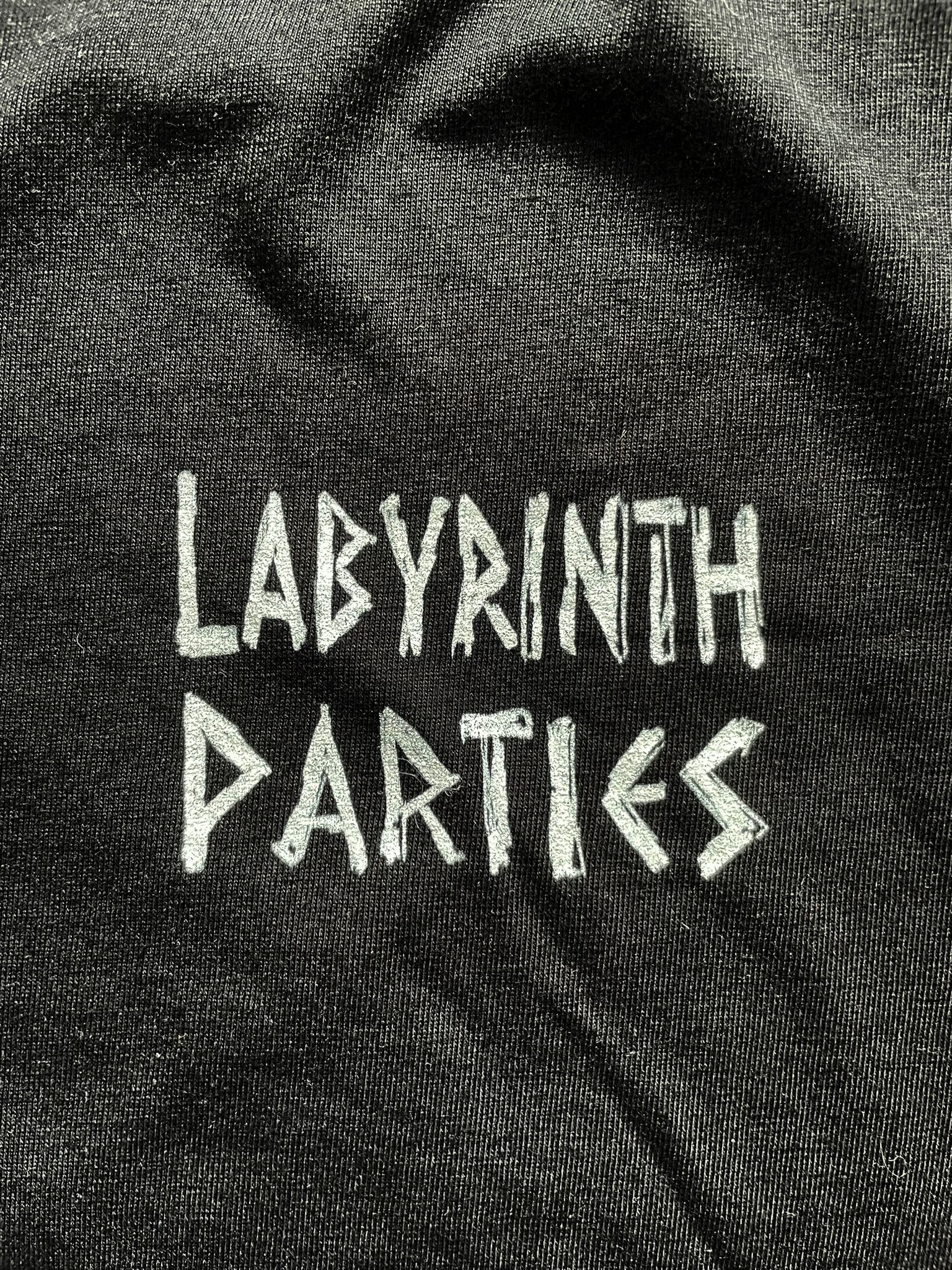 Kinky Labyrinth Parties Black Tee T-Shirt Logo Underworld Nasty Cow